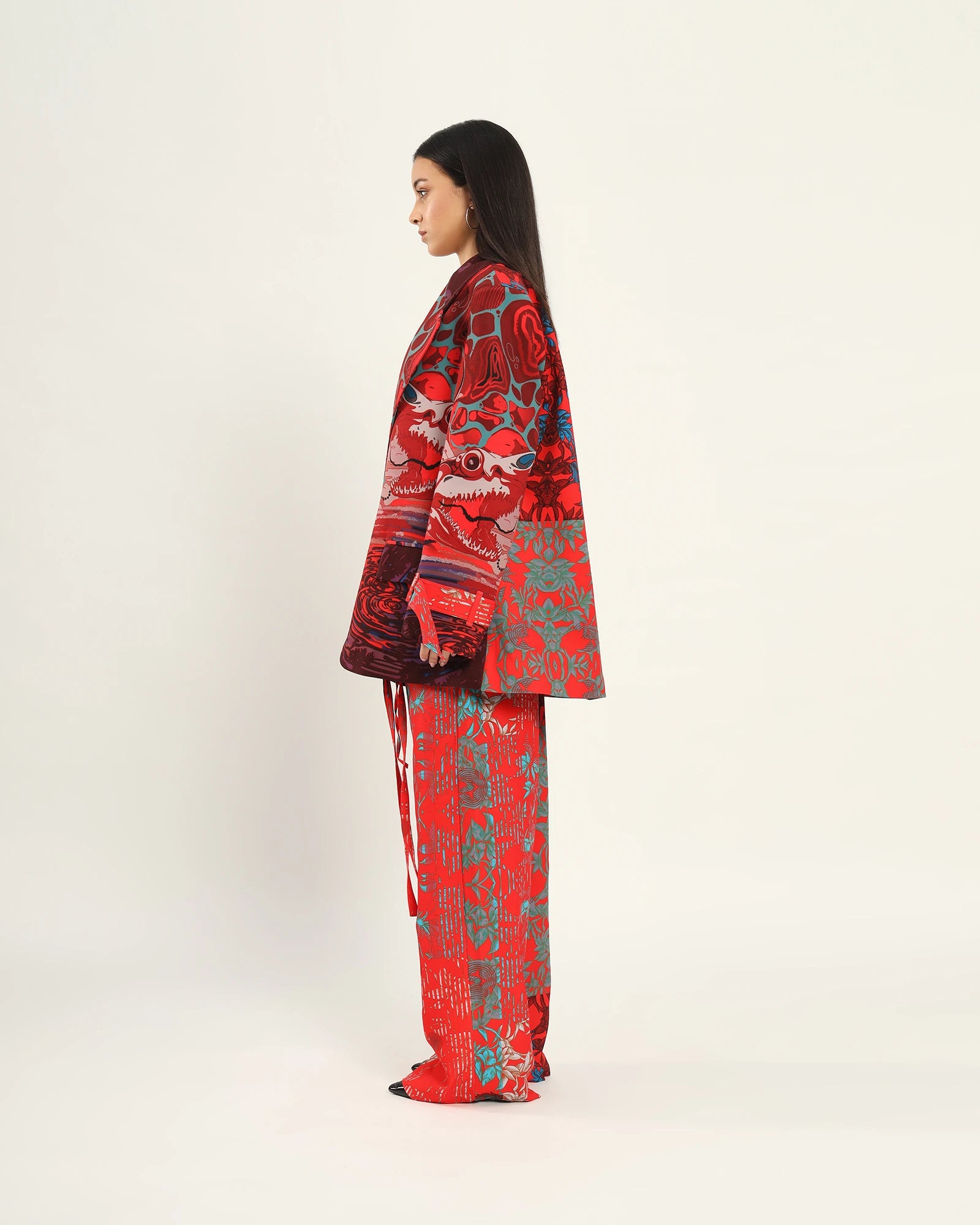 Bloody Whirlpool Blazer Set