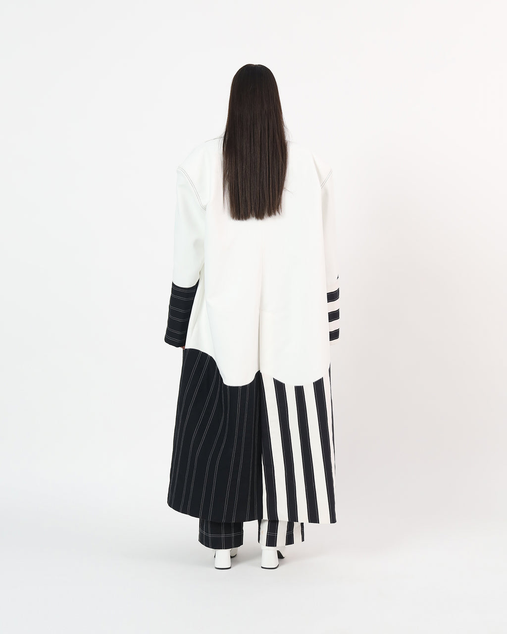 Tian Overcoat