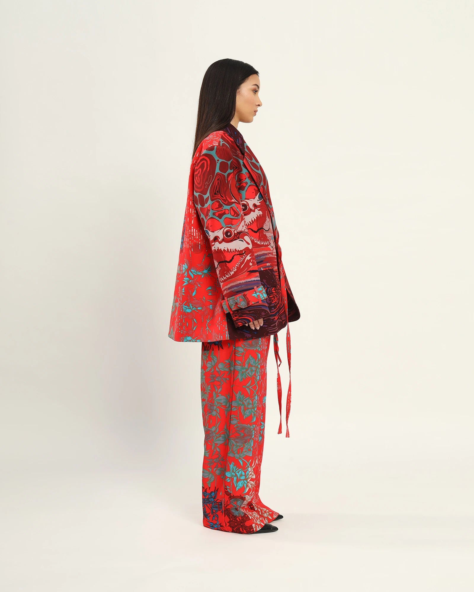 Bloody Whirlpool Blazer Set